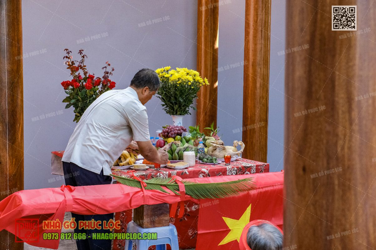 Chuẩn bị mâm lễ cúng cất nóc